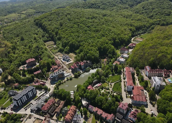 Ruta Resort PolyanaГотель